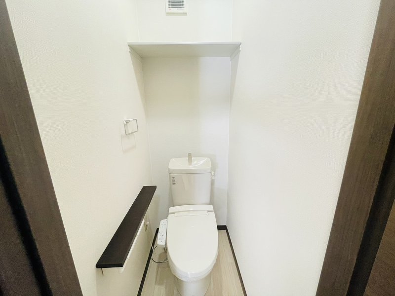 メゾネットシーズのトイレ写真