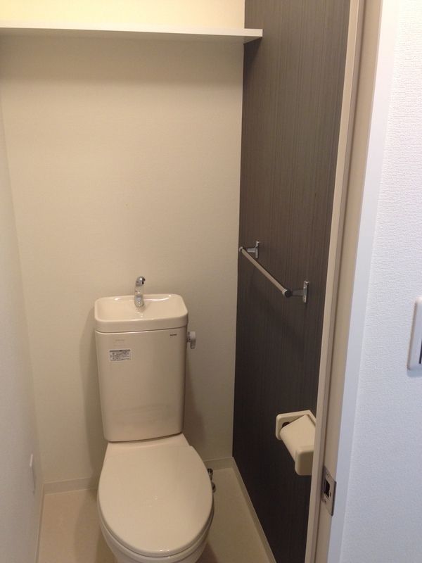 トイレ　別部屋参照写真