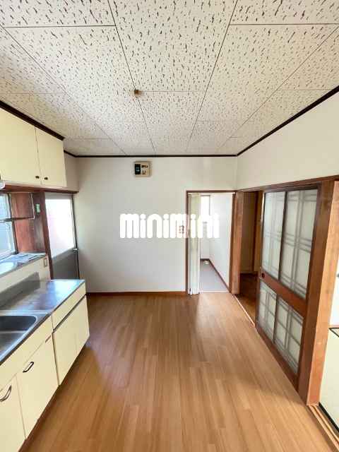 田中町借家の内装写真