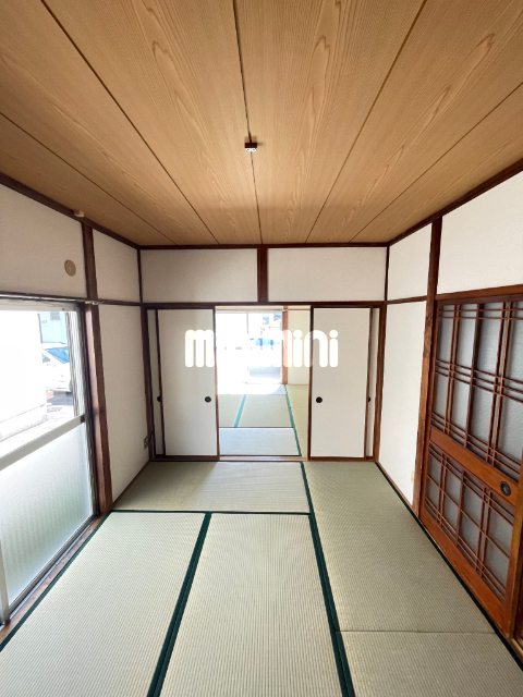 田中町借家の居間写真