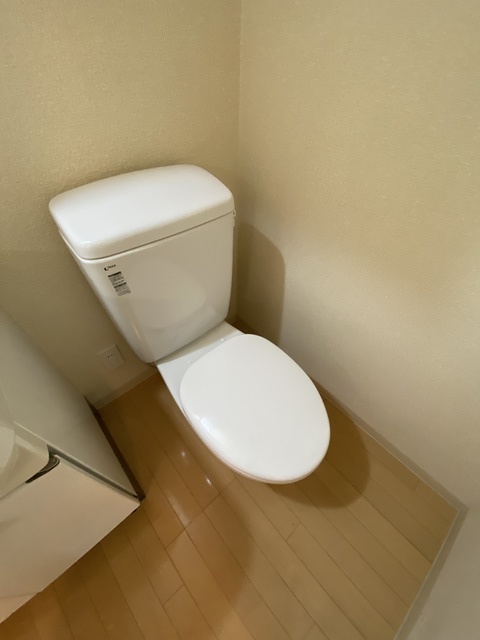 東京メトロ東西線 行徳駅 徒歩9分 4階建 築18年のトイレ写真