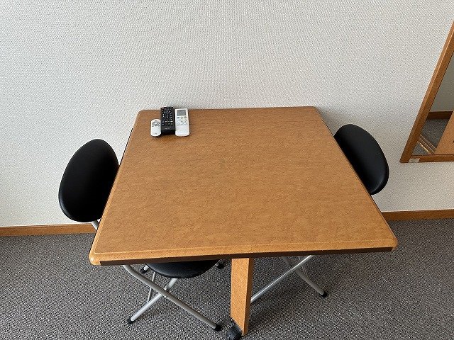 その他　「同タイプの部屋の写真です」「現況優先」