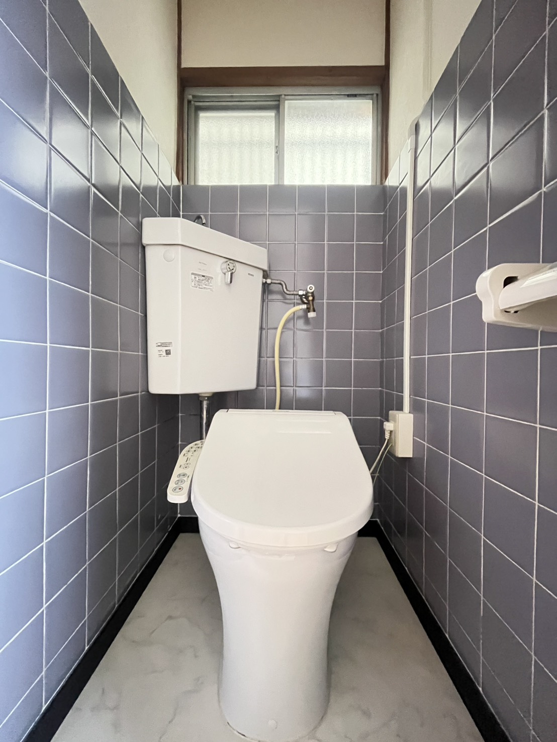 山手5丁目戸建のトイレ写真