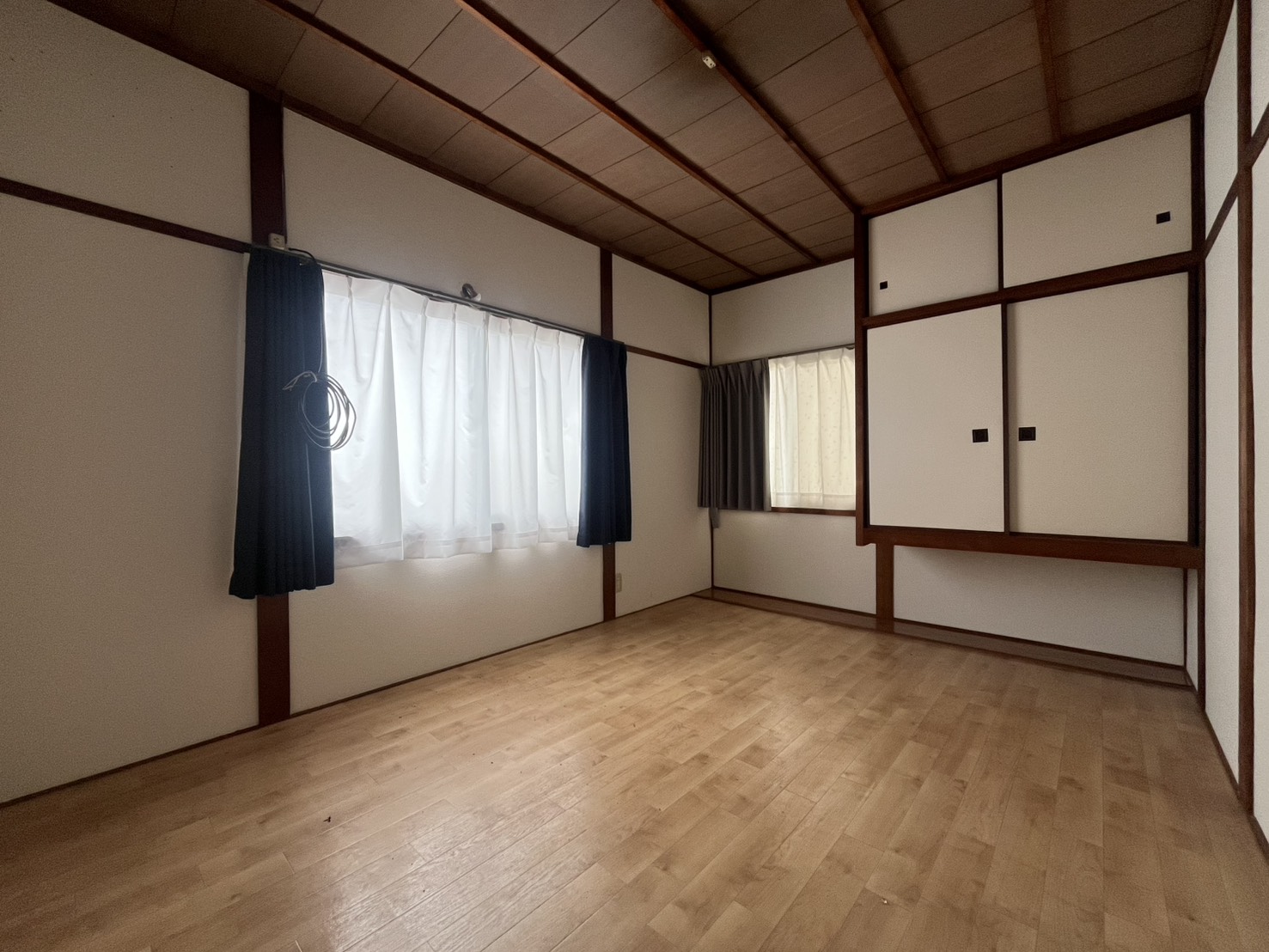 山手5丁目戸建の内装写真