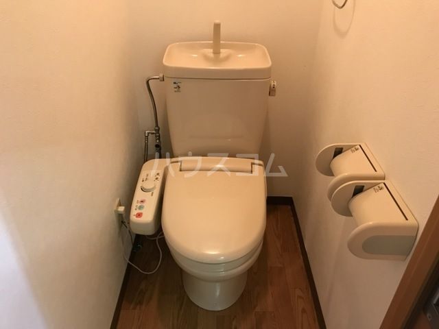 ピアチェーレTII左京山のトイレ写真