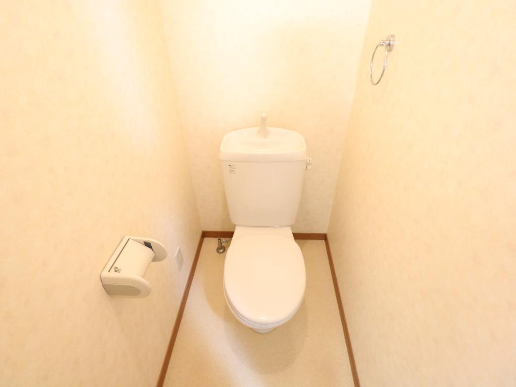 サンライズファミリアIIのトイレ写真