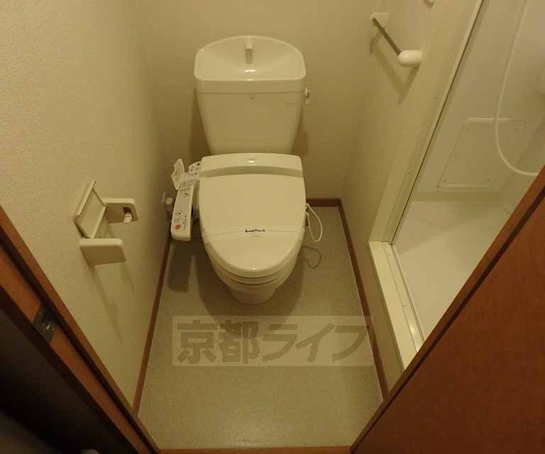 レオパレスTomoNaIIのトイレ写真