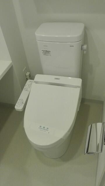 クレイシア祐天寺のトイレ写真