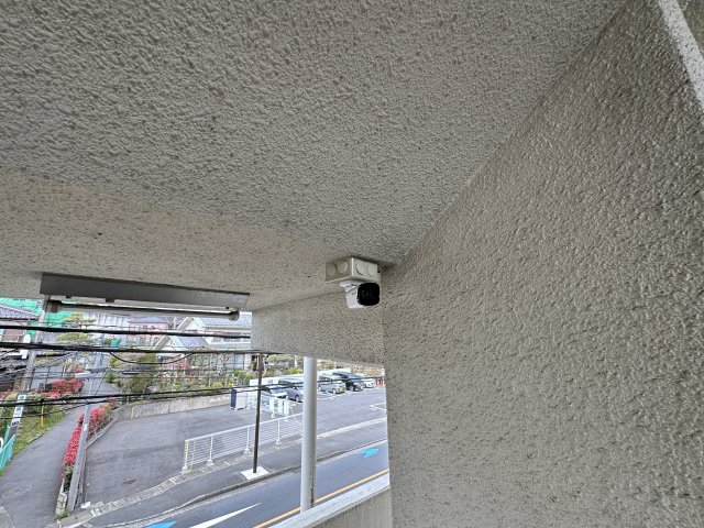 小田急線 百合ケ丘駅 徒歩1分 5階建 築41年の外観写真