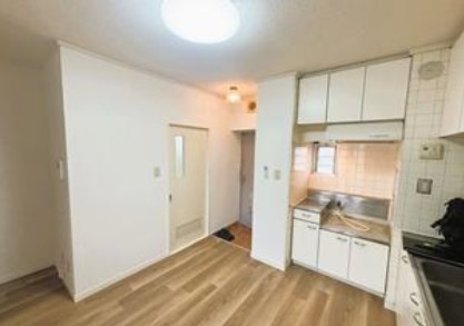 小田急線 百合ケ丘駅 徒歩1分 5階建 築41年のキッチン写真