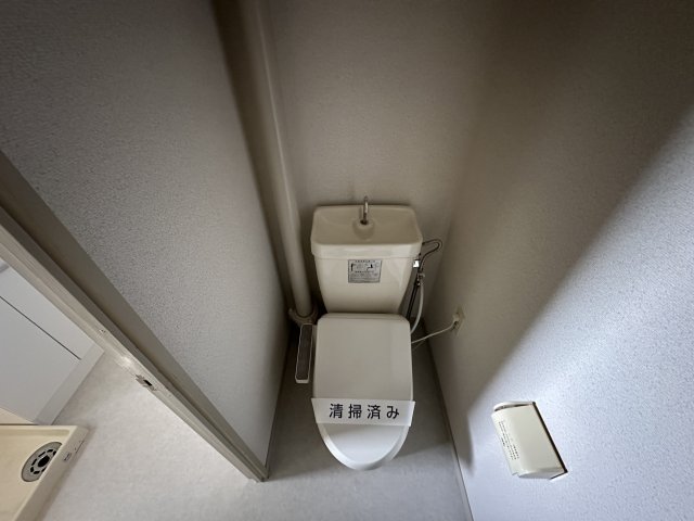 小田急線 百合ケ丘駅 徒歩1分 5階建 築41年のトイレ写真