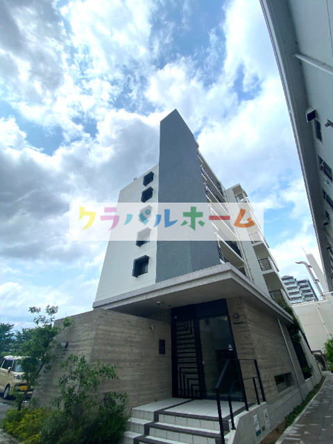 BANKの外観写真