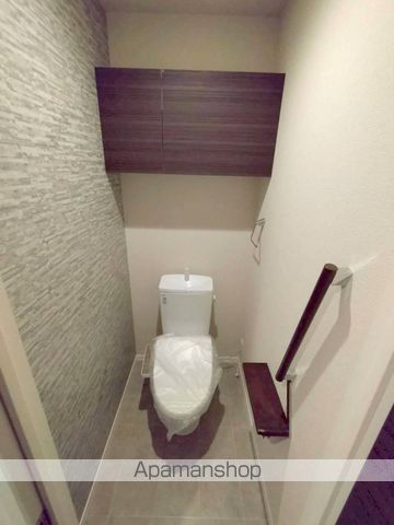 シャーメゾン江平WESTのトイレ写真