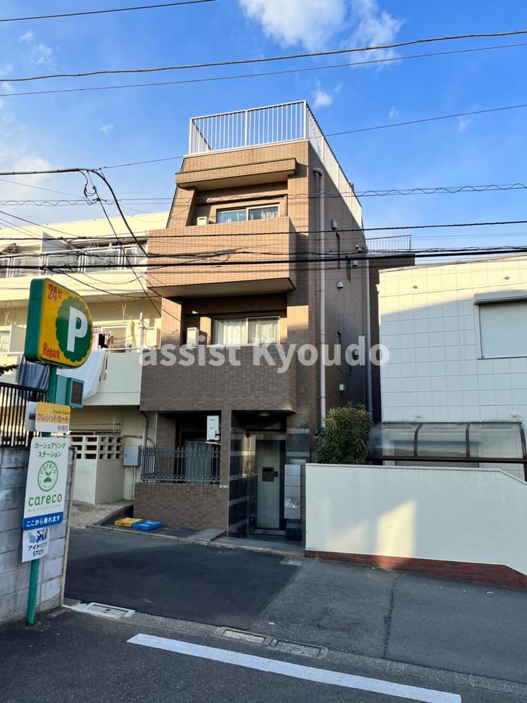ダージリンコート下北沢の外観写真