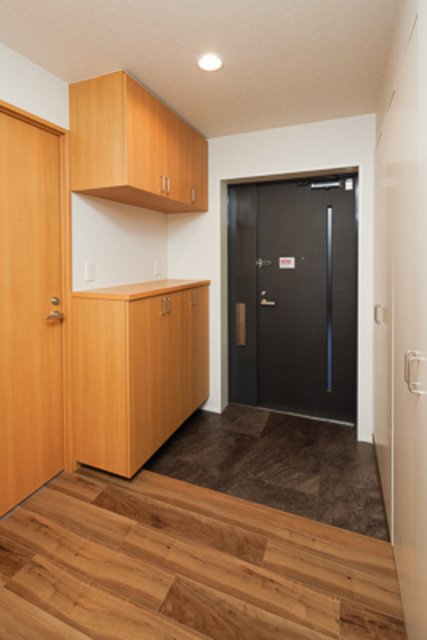 玄関　※写真は同タイプ住戸です。