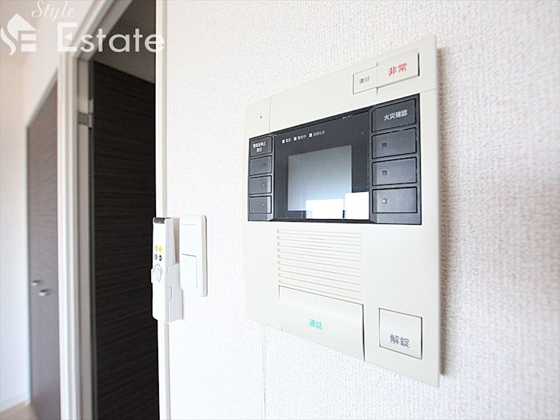 セキュリティ　モニター付きインターホン