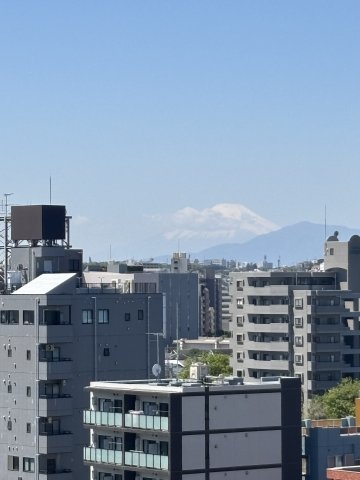 眺望　☆リビングから富士山が見え、素敵な景色が楽しめます☆