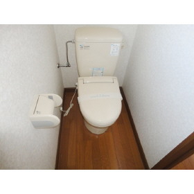横田貸家のトイレ写真