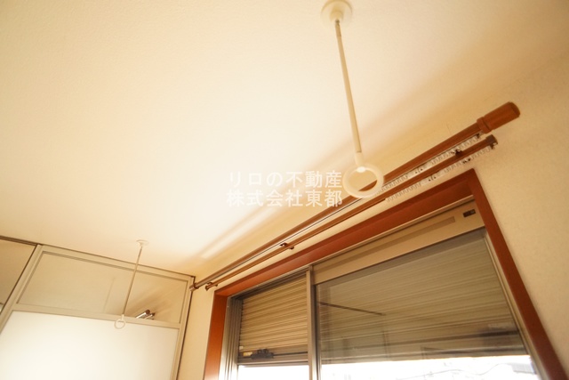 その他　室内物干し用金具付！雨の日や梅雨の時期に役立ちます！