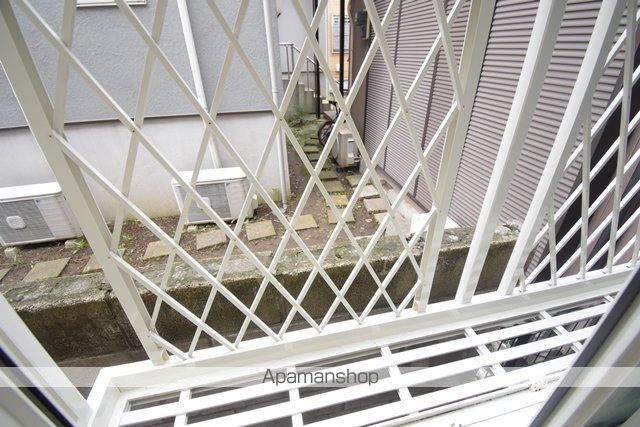 ハーミットクラブハウス神奈川新町IIの内装写真