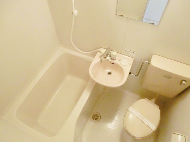 バス・シャワールーム　お部屋探しはタウンハウジング蘇我店にお任せ下さい♪