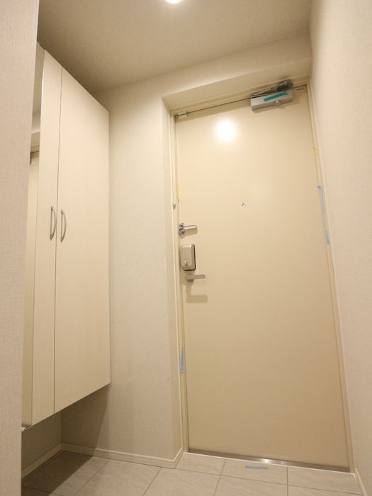 ＪＲ横浜線 町田駅 徒歩8分 5階建 築2年の玄関写真