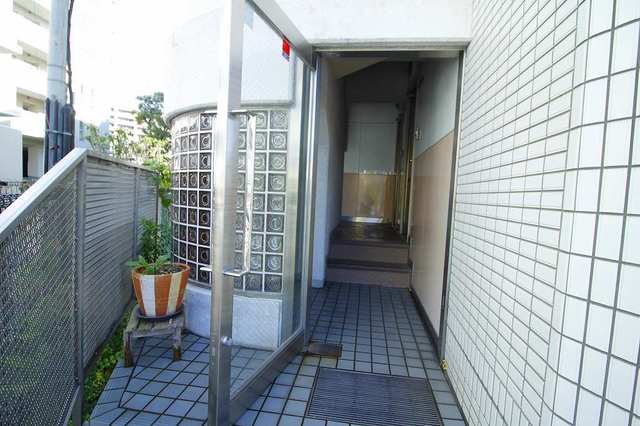 ティラーレ千里丘の外観写真