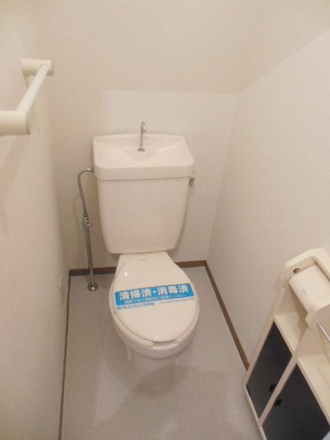 トイレ　★お部屋探しはタウンハウジング高幡不動店まで★