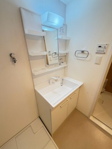 阪急甲陽線 苦楽園口駅 徒歩3分 4階建 築6年の内装写真