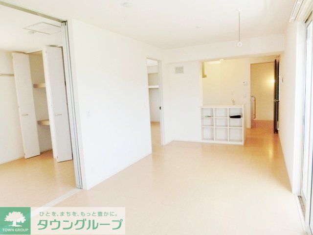 居室・リビング　お部屋探しはタウンハウジング蘇我店にお任せ下さい♪