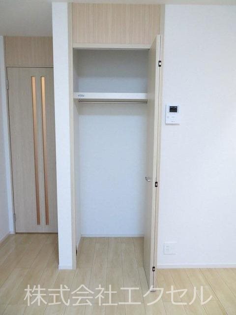 収納　収納完備でお部屋を広くお使いいただけます。