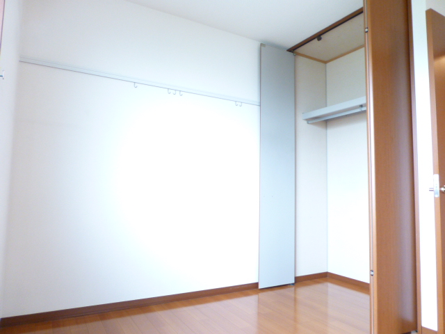 収納　奥行・幅・高さ共に確保した収納★ここに入れてお部屋スッキリ★