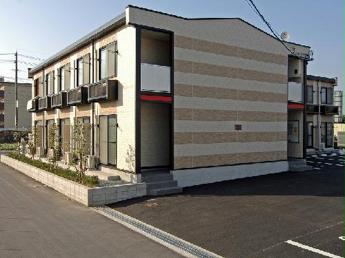 建物外観　家具家電設置、カードキー採用。