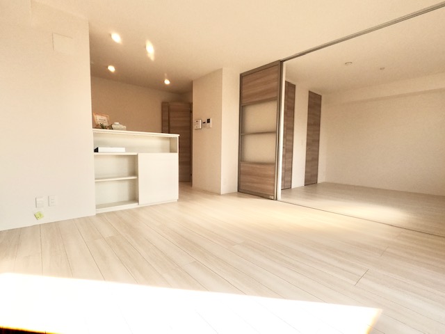 居室・リビング　リビング