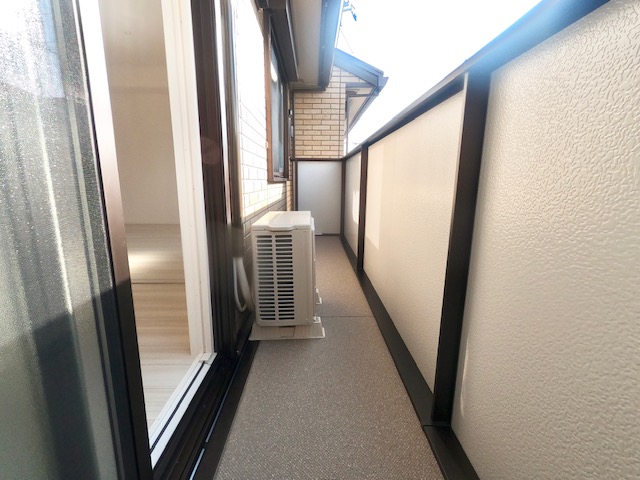 バルコニー　バルコニー