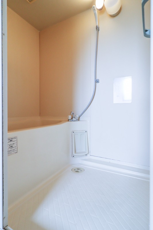 バス・シャワールーム　図面と現状に相違がある場合には現状を優先