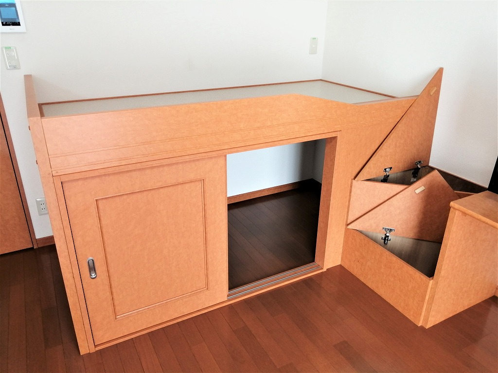 その他　ベッド下収納スペースです。