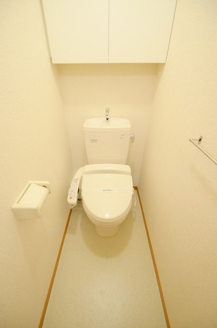 トイレ　シャワー付トイレ