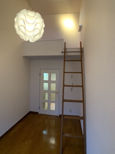 その他部屋・スペース　上品に仕上がった明るい室内空間です！