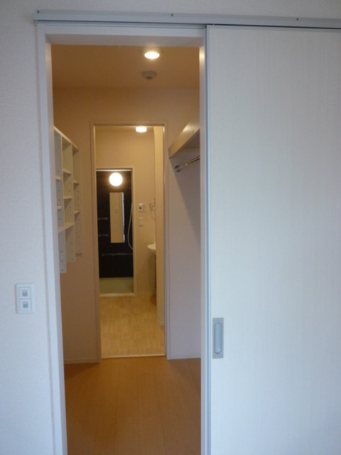 収納　ウォークインクローゼット