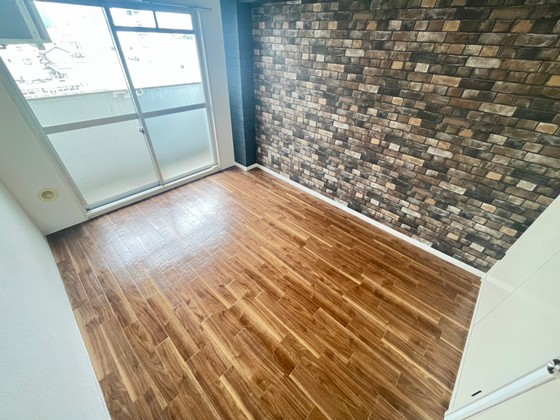 居室・リビング　※別部屋の写真です