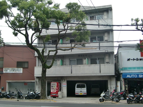 【サンパール光町の建物外観】