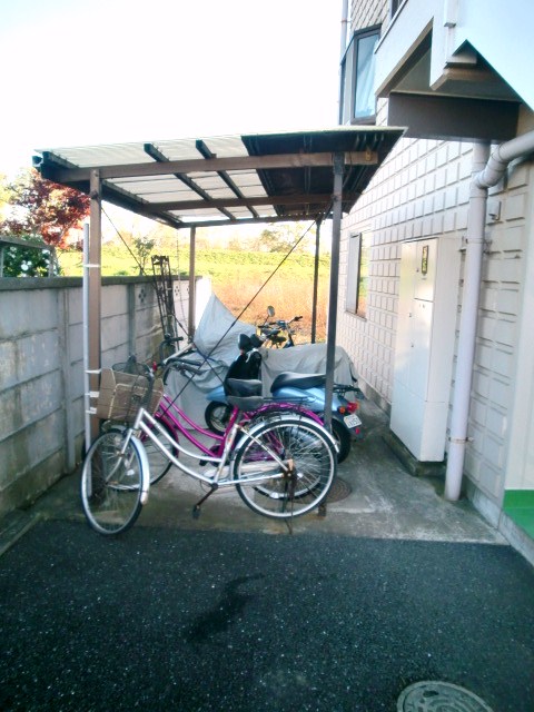 丸幸マンションの外観写真