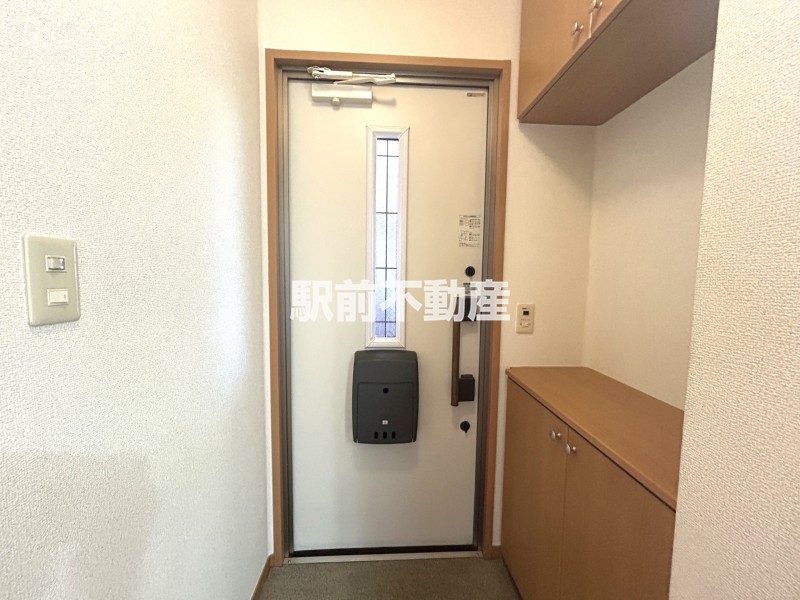 玄関　■類似室内イメージ■