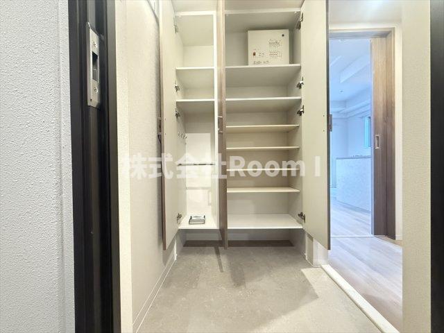 玄関　ゆったりとした玄関です