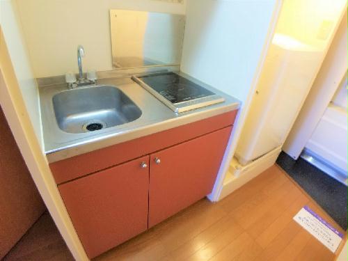 キッチン　設備・使用は号室により異なる為、現況を優先致します。