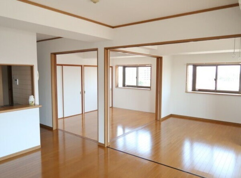 居室・リビング　図面と現状に相違がある場合には現状を優先