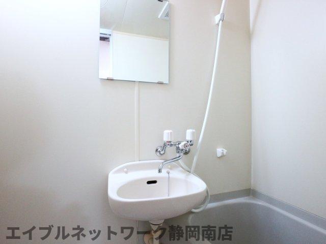 洗面設備　洗面です