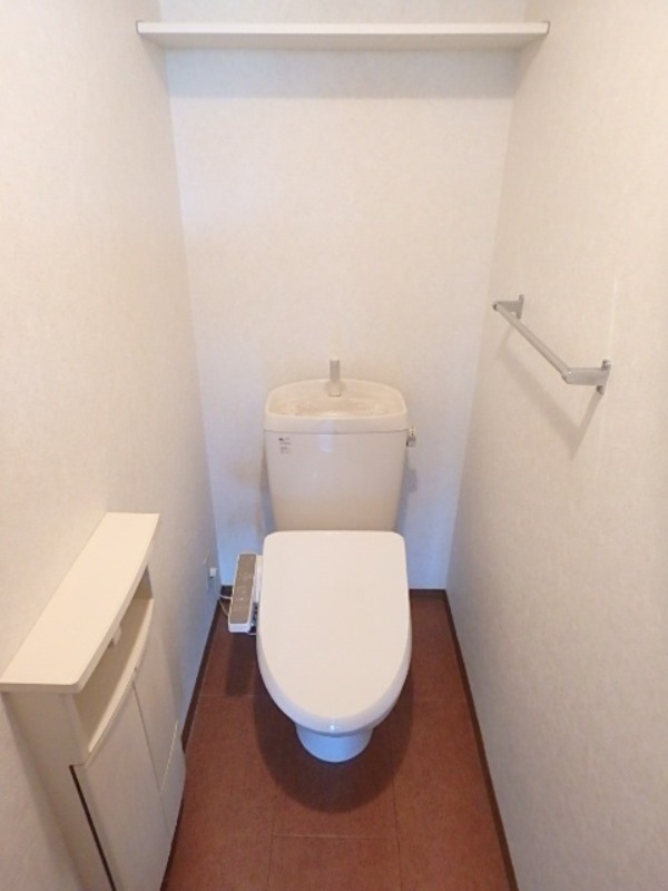 トイレ　図面と現状に相違がある場合には現状を優先