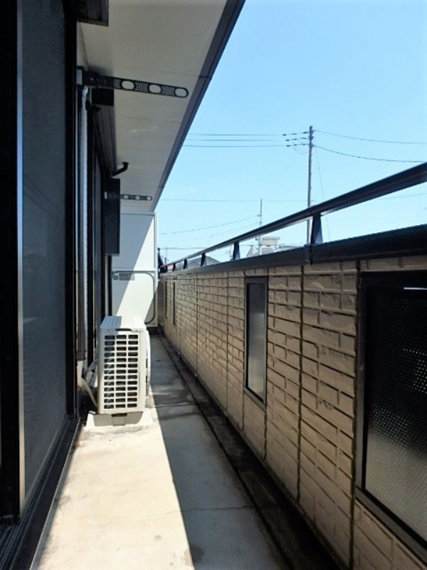 バルコニー　図面と現状に相違がある場合には現状を優先